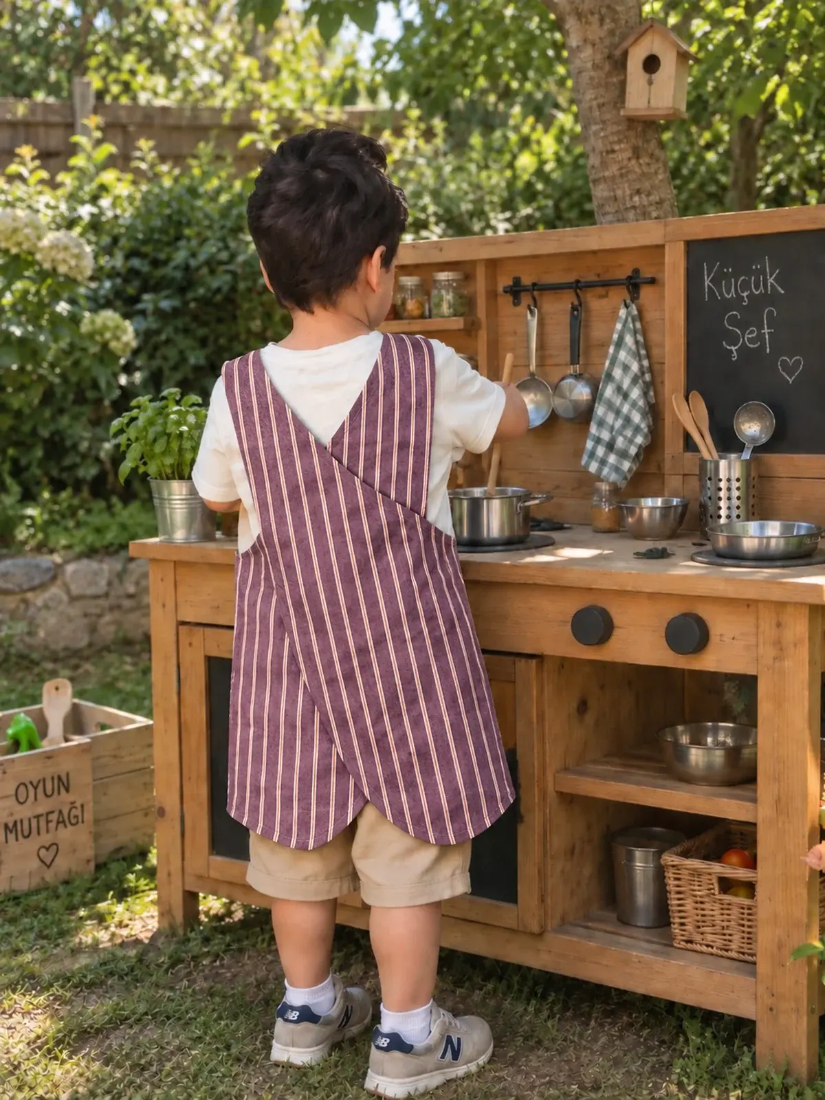 Tokyo Aktivite Önlüğü Mor çizgili · İsimli (+200 TL)